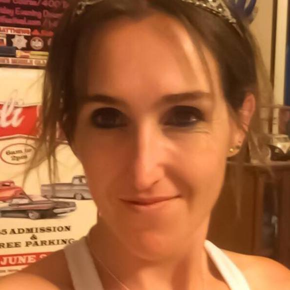 Meet your Posher, Brooke - Picture 1 of 1